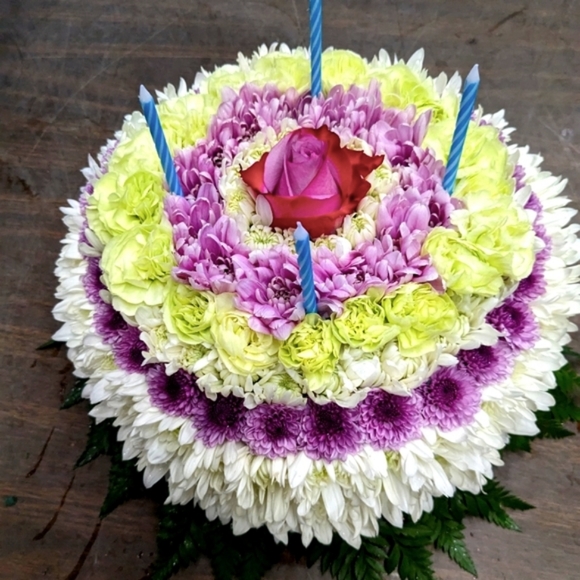 Flower Cake - Picture 3 of 11